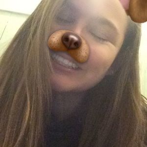 Meet your Posher, Abigail